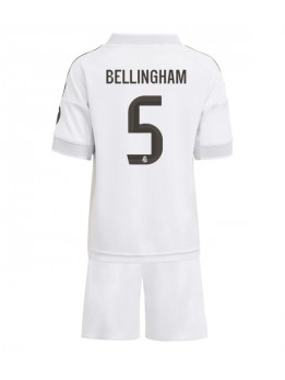 Billige Real Madrid Jude Bellingham #5 Hjemmedraktsett Barn 2025-26 Kortermet (+ Korte bukser)